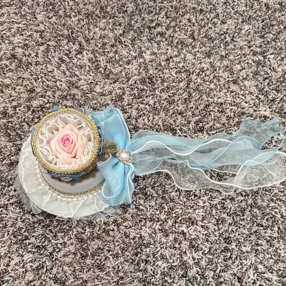 Bridgerton style hat - Elegant Blue and White Lace Hair Accessory